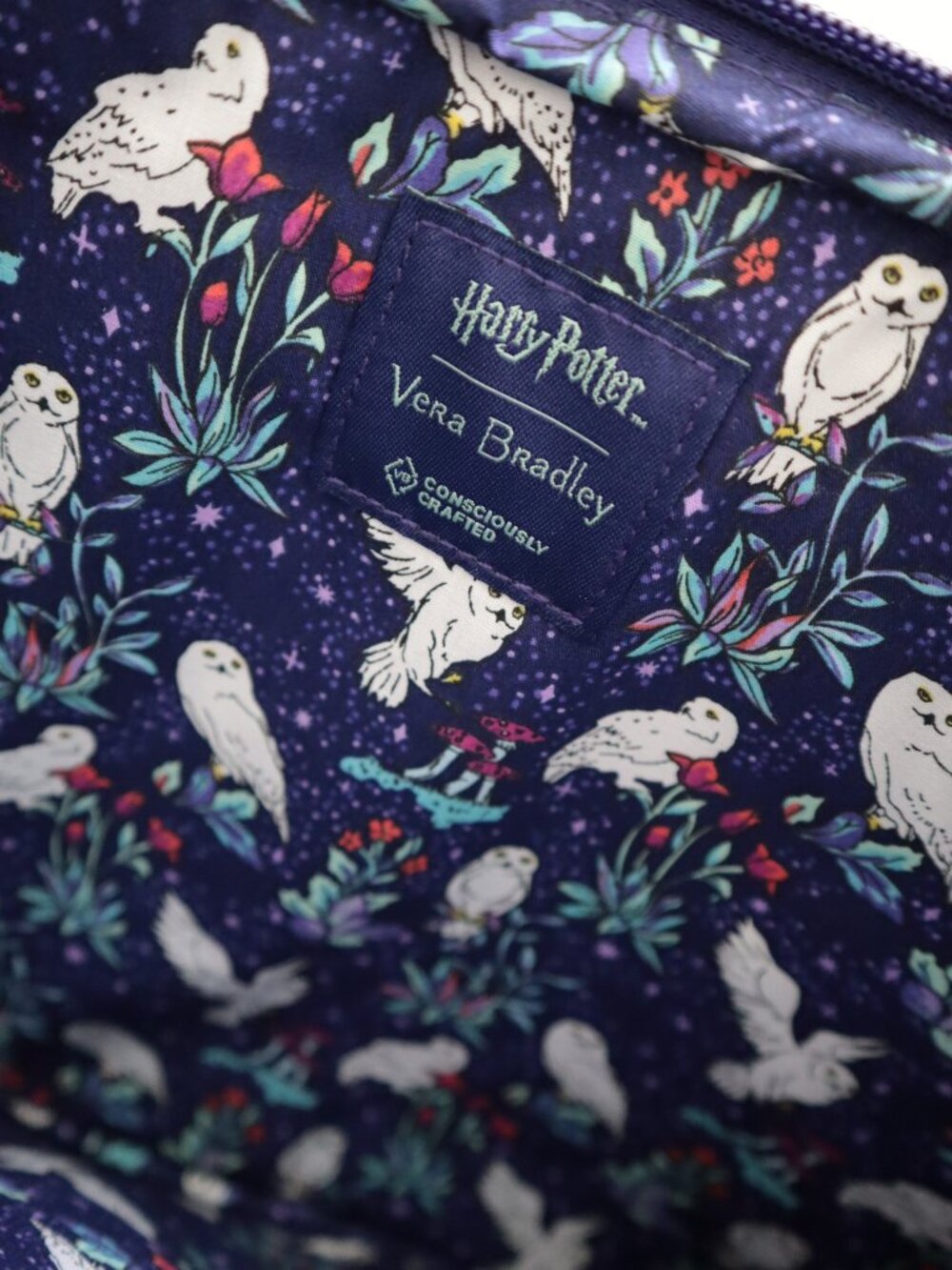 Vera Bradley Harry Potter Forbidden Forest Laptop Organizer - Picture 2 of 6